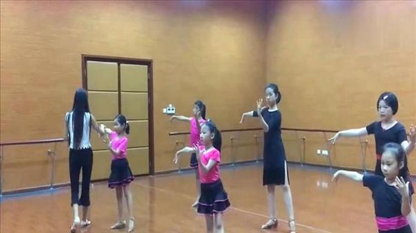 教学跳舞慢动作视频